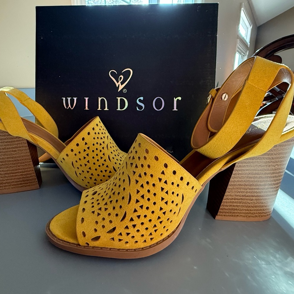 Windsor Mustard Yellow Cut-Out Heels